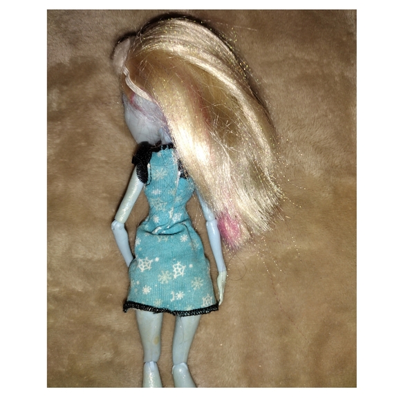 Monster High Dead Tired Abbey Abominable doll - Picture 4 of 5